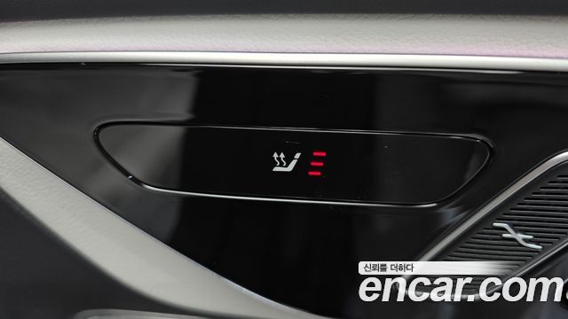 Mercedes-Benz GLC-Class GLC300 4MATIC Online Special