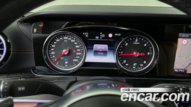 Mercedes-Benz E-Class E220d Coupe