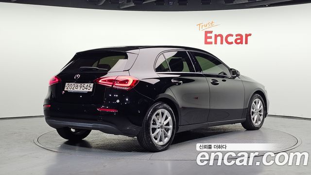 Mercedes-Benz A-Class A220 Hatchback