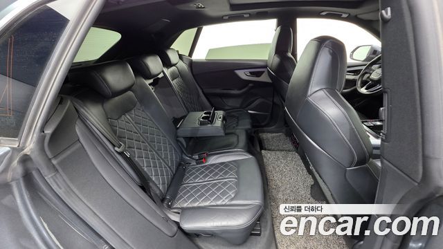 Audi Q8 50 TDI Quattro Premium