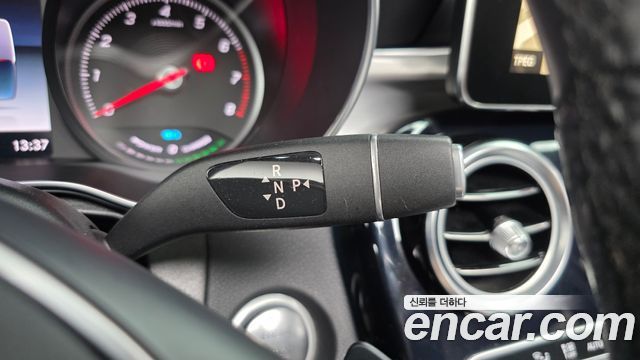 Mercedes-Benz GLC-Class GLC350e 4MATIC AMG Line