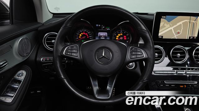 Mercedes-Benz GLC-Class GLC350e 4MATIC AMG Line