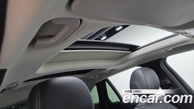 Mercedes-Benz GLC-Class GLC350e 4MATIC AMG Line