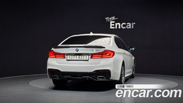 BMW 5-Series 520d M Sport package