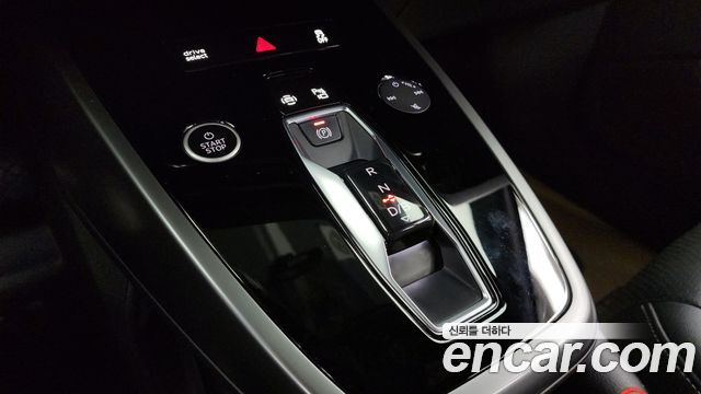 Audi Q4 e-tron 40 Premium