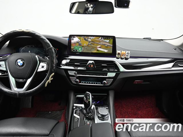 BMW 5-Series 530i Luxury