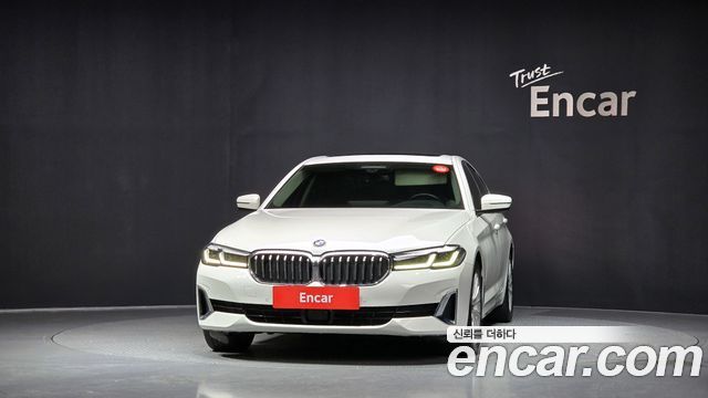 BMW 5-Series 523d Luxury