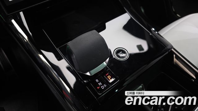 Land Rover Range Rover Sport P550E Dynamic HSE