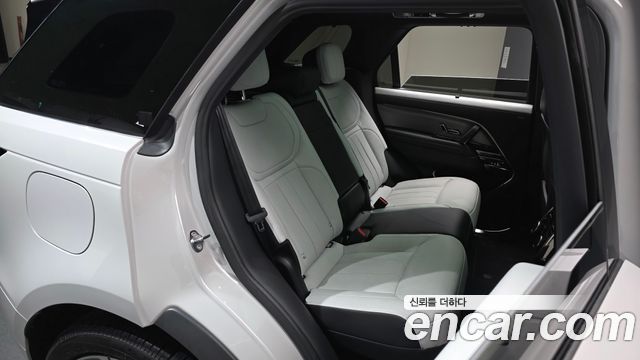 Land Rover Range Rover Sport P550E Dynamic HSE