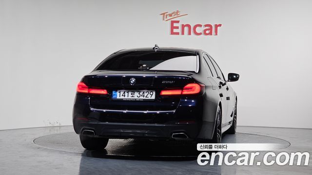 BMW 5-Series 520i M Sport