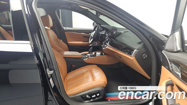 BMW 5-Series 520i M Sport
