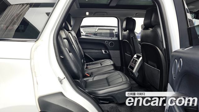 Land Rover Range Rover Sport 3.0 SDV6 HSE