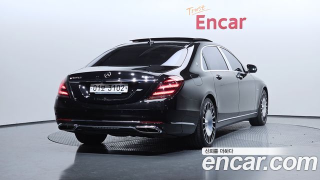 Mercedes-Benz S-Class Maybach S560 4MATIC