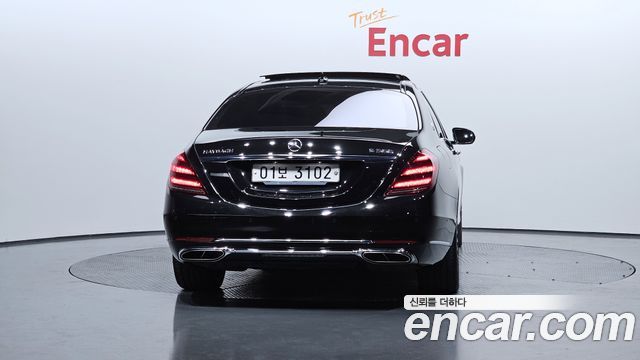 Mercedes-Benz S-Class Maybach S560 4MATIC