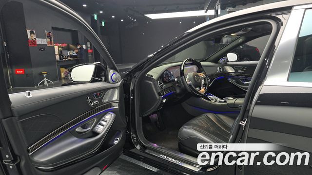 Mercedes-Benz S-Class Maybach S560 4MATIC