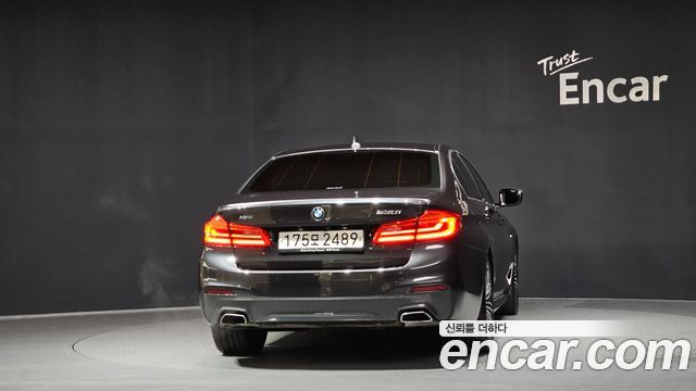 BMW 5-Series 530i xDrive M Sport Package Plus