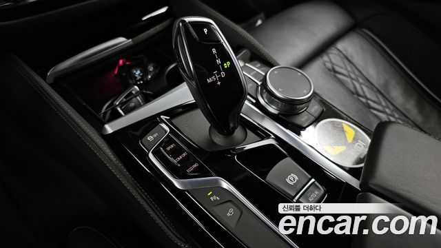 BMW 5-Series 530i xDrive M Sport Package Plus