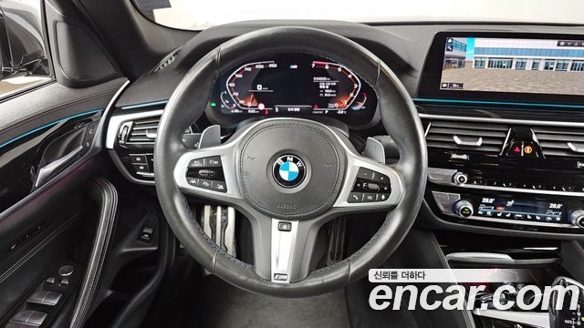 BMW 5-Series 530i xDrive M Sport Package Plus