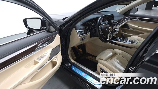 BMW 7-Series 730d xDrive