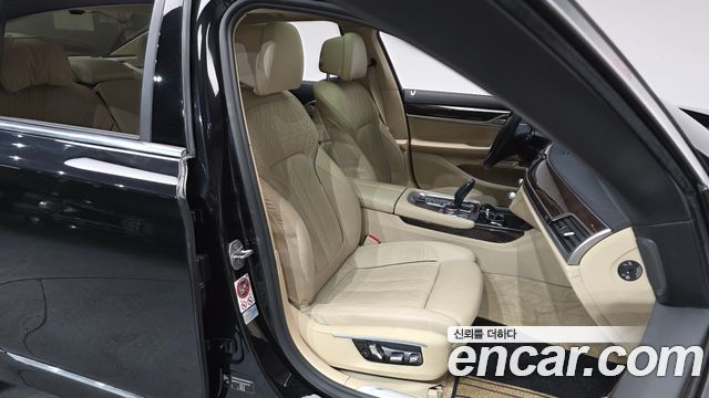 BMW 7-Series 730d xDrive