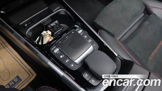 Mercedes-Benz GLB-Class AMG GLB35 4MATIC