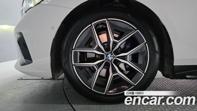 BMW 5-Series 520i M Sport