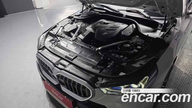 BMW 5-Series 520i M Sport