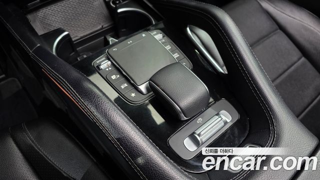 Mercedes-Benz GLE-Class GLE300d 4MATIC