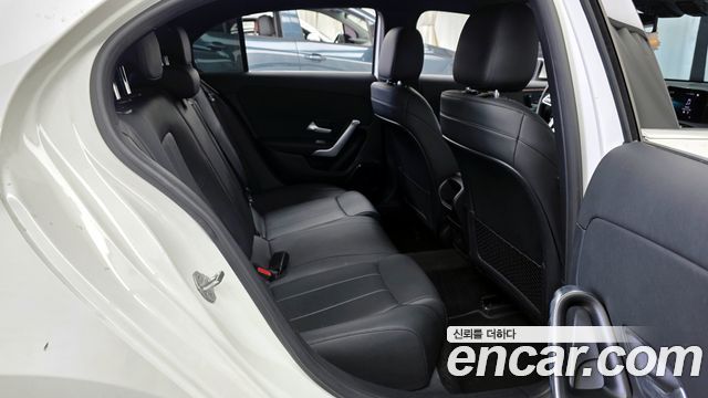 Mercedes-Benz A-Class A220 Hatchback