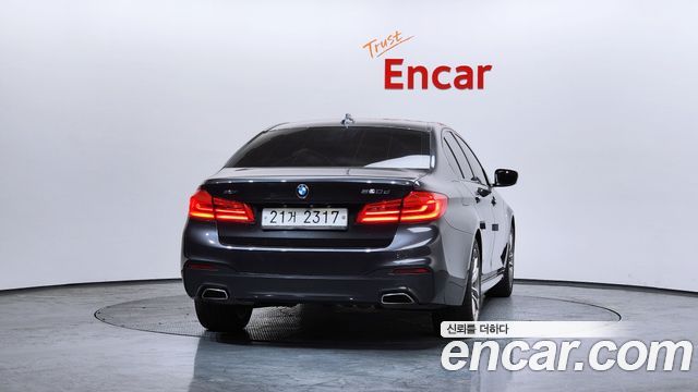 BMW 5-Series 520d xDrive M Sport Package Plus