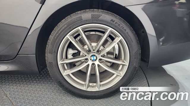 BMW 5-Series 520d xDrive M Sport Package Plus