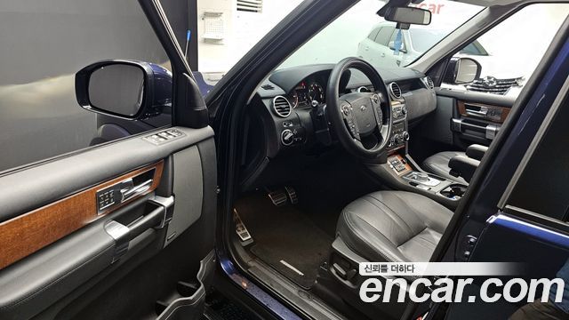 Land Rover Discovery 3.0 SDV6 SE