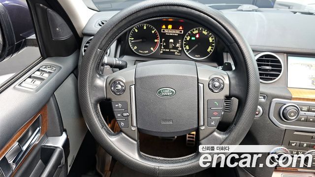 Land Rover Discovery 3.0 SDV6 SE