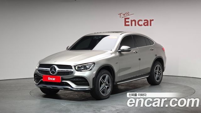 Mercedes-Benz GLC-Class GLC300e 4MATIC Coupe