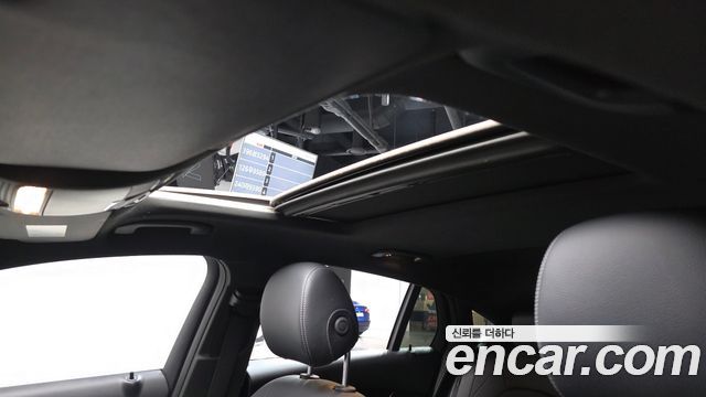 Mercedes-Benz GLC-Class GLC300e 4MATIC Coupe
