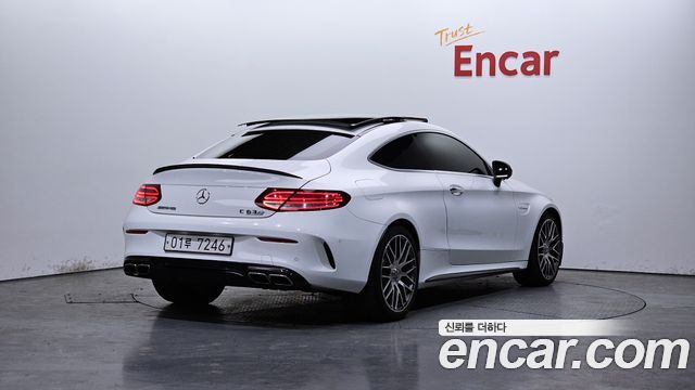 Mercedes-Benz C-Class C63 AMG Coupe