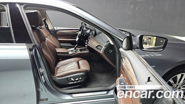 BMW Gran Turismo 640i xDrive Luxury