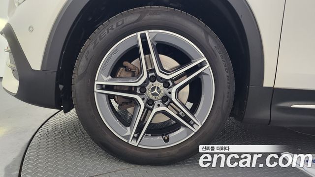 Mercedes-Benz GLB-Class GLB250 4MATIC