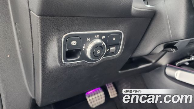 Mercedes-Benz GLB-Class GLB250 4MATIC