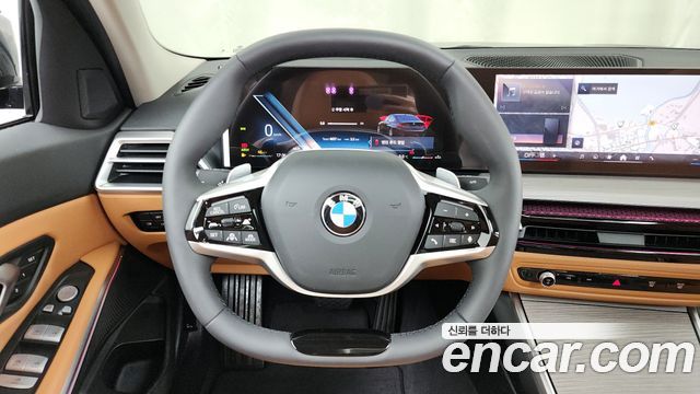 BMW 3-Series 320i