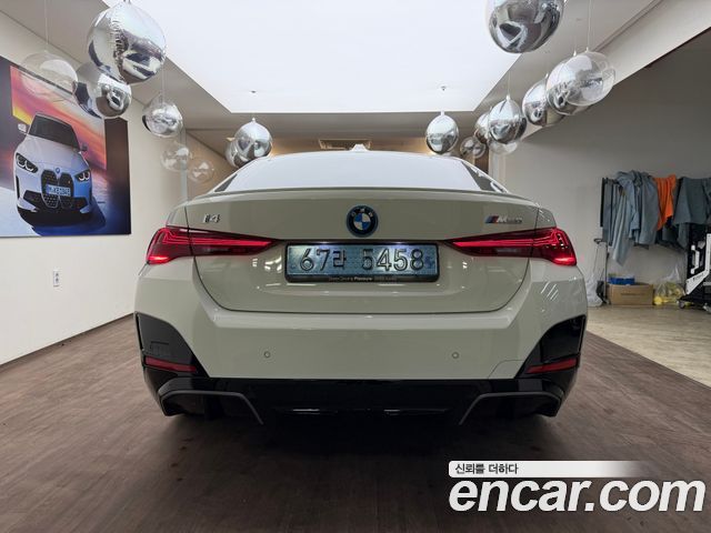 BMW i4 M50