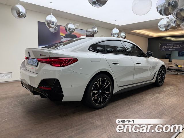 BMW i4 M50