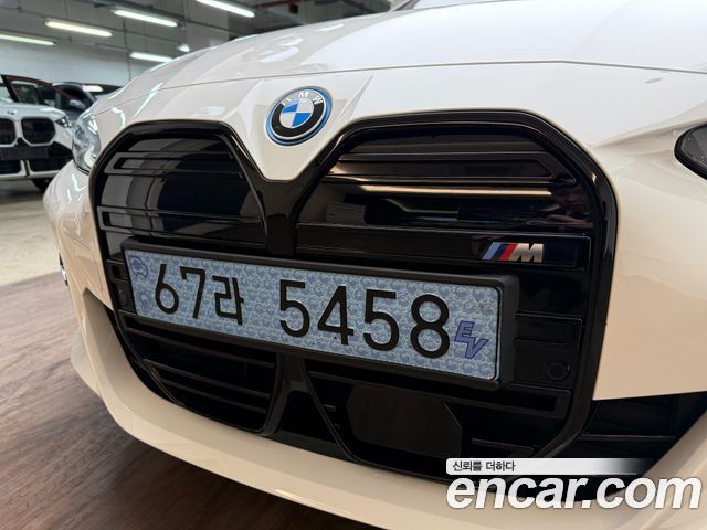 BMW i4 M50