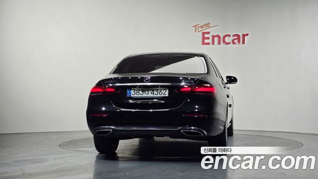 Mercedes-Benz E-Class E220d 4MATIC Exclusive