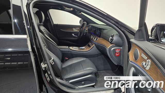 Mercedes-Benz E-Class E220d 4MATIC Exclusive
