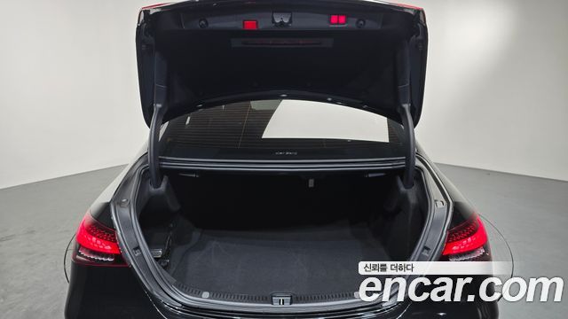 Mercedes-Benz E-Class E220d 4MATIC Exclusive
