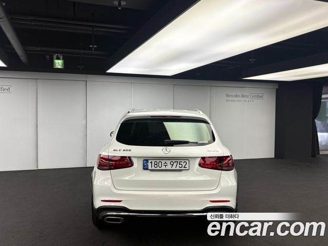 Mercedes-Benz GLC-Class GLC300 4MATIC