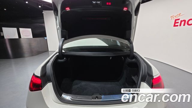 Mercedes-Benz S-Class S350 d