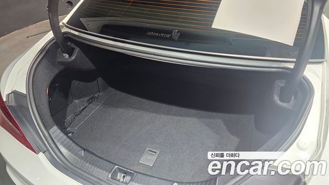Mercedes-Benz CLA-Class CLA220 AMG Line