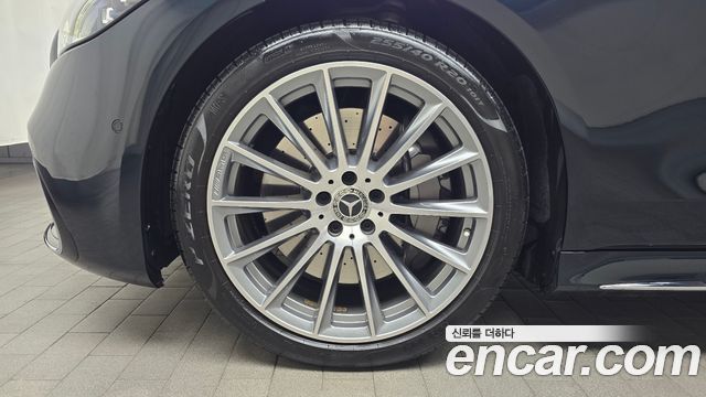 Mercedes-Benz S-Class S500L 4MATIC